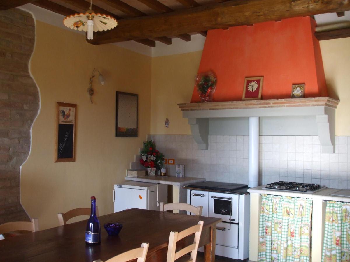 チェルタルド Agriturismo Il Torrioneヴィラ 部屋 写真